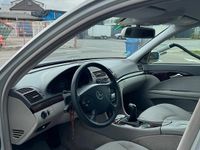 Gebraucht Mercedes E270 177 PS (130 kW) 2004 Silber Limousine