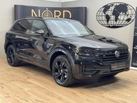 Gebraucht VW Touareg Style 231 PS (169 kW) 2022 Deep black perleffek (metallic) SUV