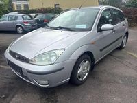 Gebraucht Ford Focus Trend 101 PS (74 kW) 2002 Silber Limousine