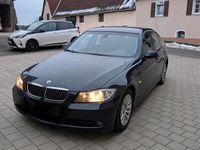 Gebraucht BMW 325 218 PS (160 kW) 2006 Blau Limousine