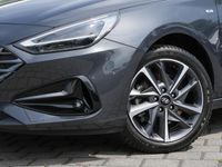 Gebraucht Hyundai i30 Trend 120 PS (88 kW) 2023 Dark knight Kombi