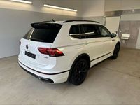 gebraucht VW Tiguan Allspace R-Line DSG 4Motion AHK+7 Sitzer 2.0 TS...