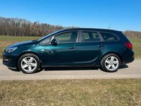 Gebraucht Opel Astra Style 116 PS (85 kW) 2015 Grün Kombi