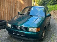 Gebraucht VW Polo 60 PS (44 kW) 1996 Grün Kleinwagen