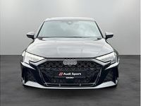 Neu Audi RS3 Ambiente 400 PS (294 kW) 2025 Grau (daytonagrau perleffekt) Limousine