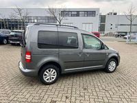 Usata VW Caddy 102 CV (75 kW) 2013 Grigio Monovolume