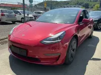 Gebraucht Tesla Model 3 258 kW (351 PS) 2022 Rot rot (metallic) Limousine