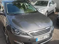 Gebraucht Peugeot 308 Active 120 PS (88 kW) 2016 Grau Limousine