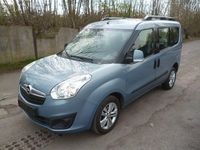Gebraucht Opel Combo Edition 105 PS (77 kW) 2012 Blau Van / Kleinbus