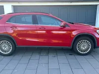 Gebraucht Mercedes GLA180 Style 109 PS (80 kW) 2018 Rot SUV