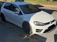 Gebraucht VW Golf VII R 300 PS (220 kW) 2016 Weiß Kleinwagen