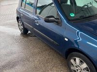 Gebraucht Renault Clio II 55 PS (40 kW) 2003 Blau Kleinwagen