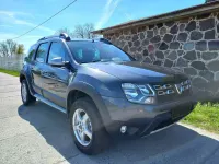 Gebraucht Dacia Duster Lauréate 105 PS (77 kW) 2015 Grau SUV