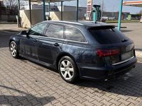 Gebraucht Audi A6 Ambiente 190 PS (139 kW) 2016 Blau Kombi