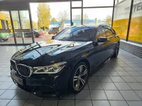 Gebraucht BMW 750 Executive 400 PS (294 kW) 2016 Carbonschwarz Limousine