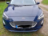 Gebraucht Ford Focus Cool & Connect 120 PS (88 kW) 2020 Blau Kombi