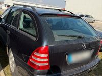 Gebraucht Mercedes C180 150 PS (110 kW) 2003 Blau Kombi