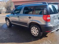 Gebraucht Skoda Yeti 122 PS (89 kW) 2013 Grau SUV