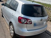 Second-hand VW Golf V 105 CP (77 kW) 2007 Argintiu Berlinǎ