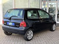 Gebraucht Renault Twingo Authentique 58 PS (42 kW) 2002 Schwarz Kleinwagen