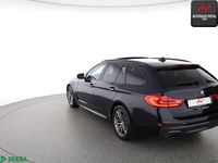 Gebraucht BMW 530 M Sport 252 PS (185 kW) 2018 Carbonschwarz Kombi