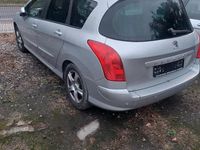 Gebraucht Peugeot 308 SW 112 PS (82 kW) 2011 Silber Kombi