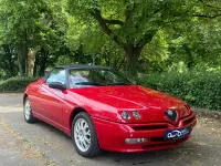 Gebraucht Alfa Romeo Spider 144 PS (105 kW) 1999 Rot Cabrio