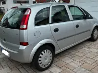 Gebraucht Opel Meriva Essentia 125 PS (91 kW) 2003 Silber Van / Kleinbus