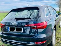 gebraucht Audi A4 2.0 TDI 140kW S-tronic design MATRIX/AHK/SHZ