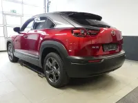 Używany Mazda MX30 Ad'Vantage 80 kW (110 KM) 2022 Czerwony SUV