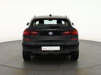 Gebraucht BMW X2 Advantage 140 PS (102 kW) 2023 Saphirschwarzmet. SUV