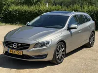 Gebraucht Volvo V60 Summum 215 PS (158 kW) 2014 Braun Kombi