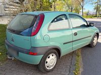 Second-hand Opel Corsa 58 CP (42 kW) 2000 Verde Hatchback