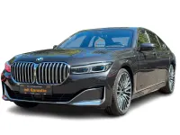 Gebraucht BMW 750 Sport Line 530 PS (389 kW) 2020 Other Limousine