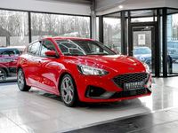 Używany Ford Focus ST 190 KM (139 kW) 2020 Czerwony Sedan/Limuzyna