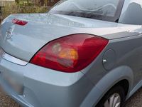 Gebraucht Opel Tigra 90 PS (66 kW) 2009 Blau Cabrio