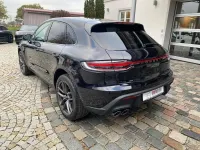 Gebraucht Porsche Macan 265 PS (194 kW) 2022 Schwarz SUV