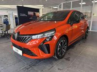 Neu Renault Clio V Techno 91 PS (66 kW) 2025 Valenciaorange metallic Limousine