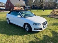 Gebraucht Audi A3 Cabriolet Attraction 140 PS (102 kW) 2011 Weiß Cabrio
