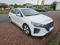 Gebraucht Hyundai Ioniq Premium 141 PS (103 kW) 2017 Weiß Kleinwagen