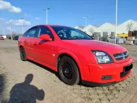 Używany Opel Vectra GTS 122 KM (89 kW) 2004 Czerwony Sedan/Limuzyna