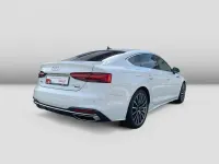 Gebraucht Audi A5 Sportback Advanced Plus 204 PS (150 kW) 2024 Gletscherweiß metallic Kleinwagen