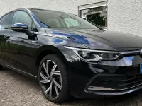 Gebraucht VW Golf VIII Style 150 PS (110 kW) 2022 Schwarz Limousine