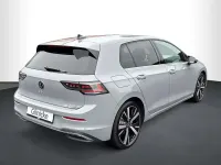 Gebraucht VW Golf VIII Style 150 PS (110 kW) 2025 Grau Limousine