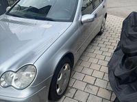 Gebraucht Mercedes C180 140 PS (102 kW) 2004 Silber Limousine