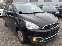 Gebraucht Mitsubishi Space Star Diamant Edition 71 PS (52 kW) 2019 Schwarz Limousine