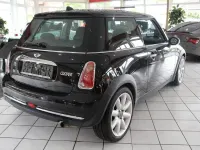 Gebraucht Mini Cooper 85 kW (116 PS) 2005 Schwarz Kleinwagen