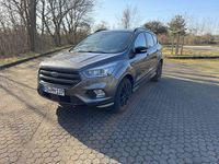 Gebraucht Ford Kuga ST-Line 182 PS (133 kW) 2018 Grau SUV