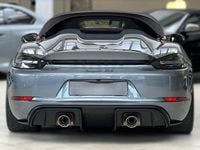 Gebraucht Porsche Boxster Spyder 500 PS (367 kW) 2024 Grau metallic Cabrio