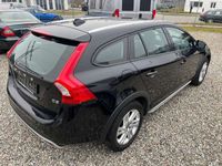 gebraucht Volvo V60 CC D3 Plus